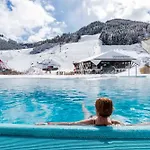 Stylish Loft With Mountain View Near The * Afritz am See