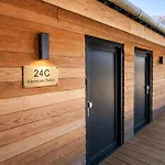 Stylish Loft With Mountain View Near The Lejlighed *