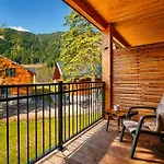 Lejlighed Stylish Loft With Mountain View Near The