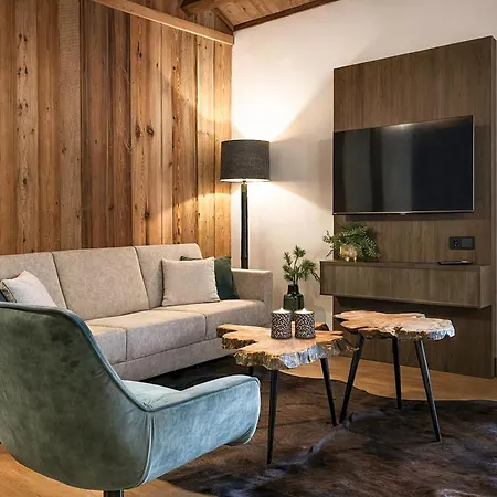 Appartement Stylish Loft With Mountain View Near The