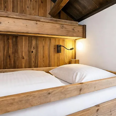 Stylish Loft With Mountain View Near The * Afritz