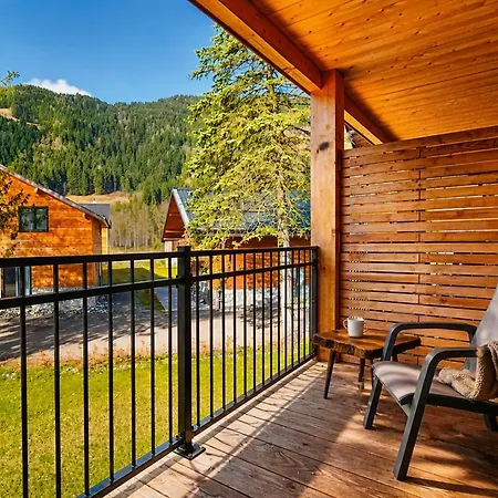 Διαμέρισμα Stylish Loft With Mountain View Near The