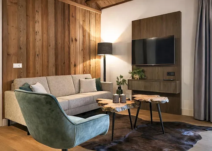 Apartment Stylish Loft With Mountain View Near The