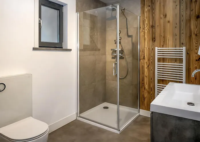 Stylish Loft With Mountain View Near The *