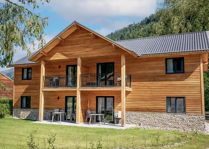 Stylish Loft With Mountain View Near The